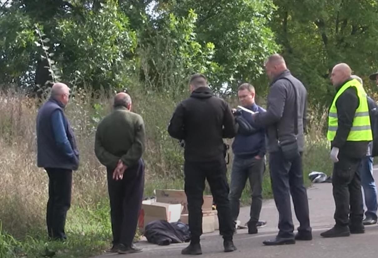 В Глухове по дороге на суд умер мужчина, убивший 3-летнего сына, – СМИ В Глухове по дороге на суд умер мужчина, убивший 3-летнего сына, – СМИ