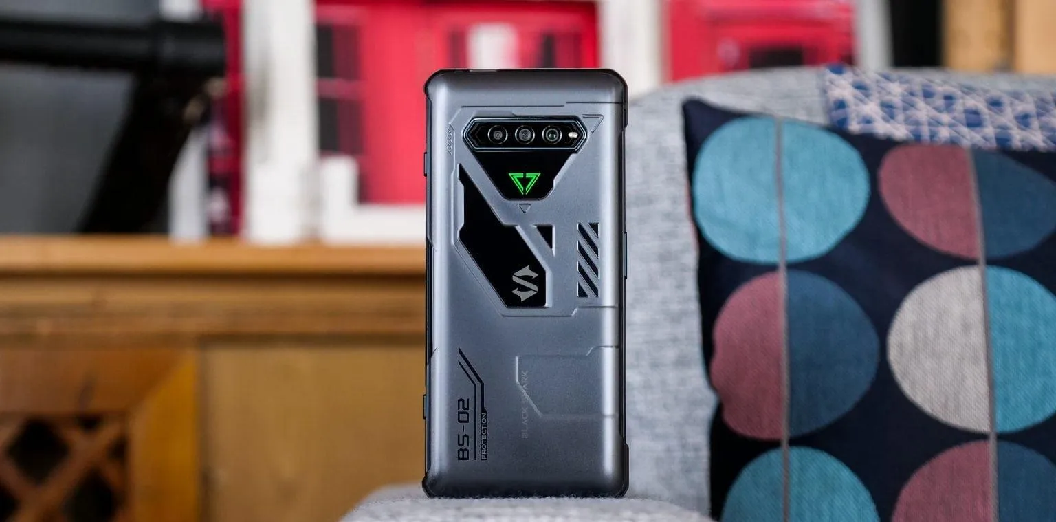 Black Shark 4 Pro Black Shark 4 Pro