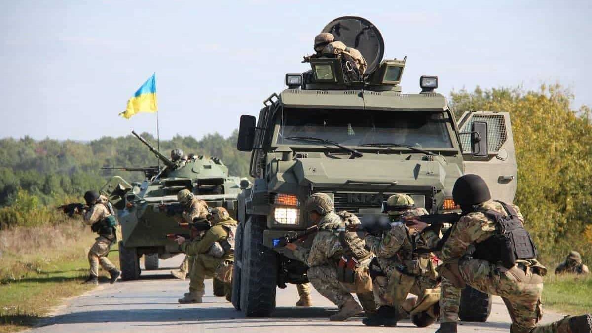 В МИД прокомментировали идею с введением военной миссии ЕС в Украину В МИД прокомментировали идею с введением военной миссии ЕС в Украину