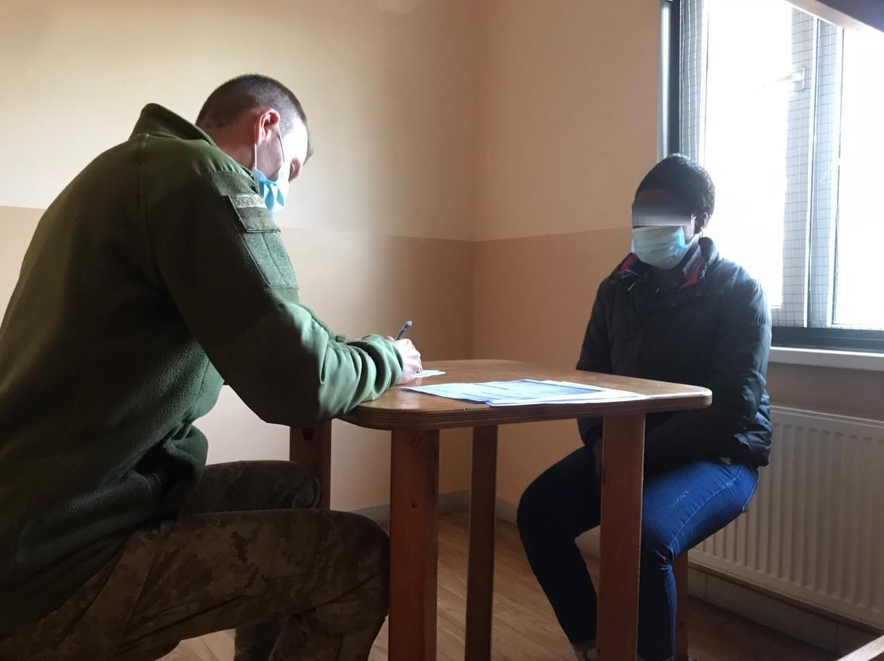 Студентка Харківського університету з Африки вдавала італійку на кордоні - Новини Харкова - 24 Канал Студентка Харківського університету з Африки вдавала італійку на кордоні - Новини Харкова - 24 Канал