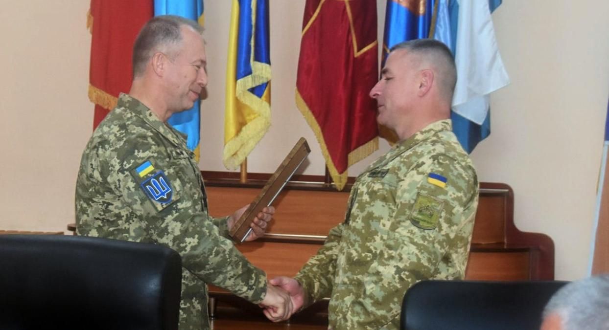 Командування "Північ", яке бере участь в ООС, отримало нового командира - новини ООС - 24 Канал Командування "Північ", яке бере участь в ООС, отримало нового командира - новини ООС - 24 Канал