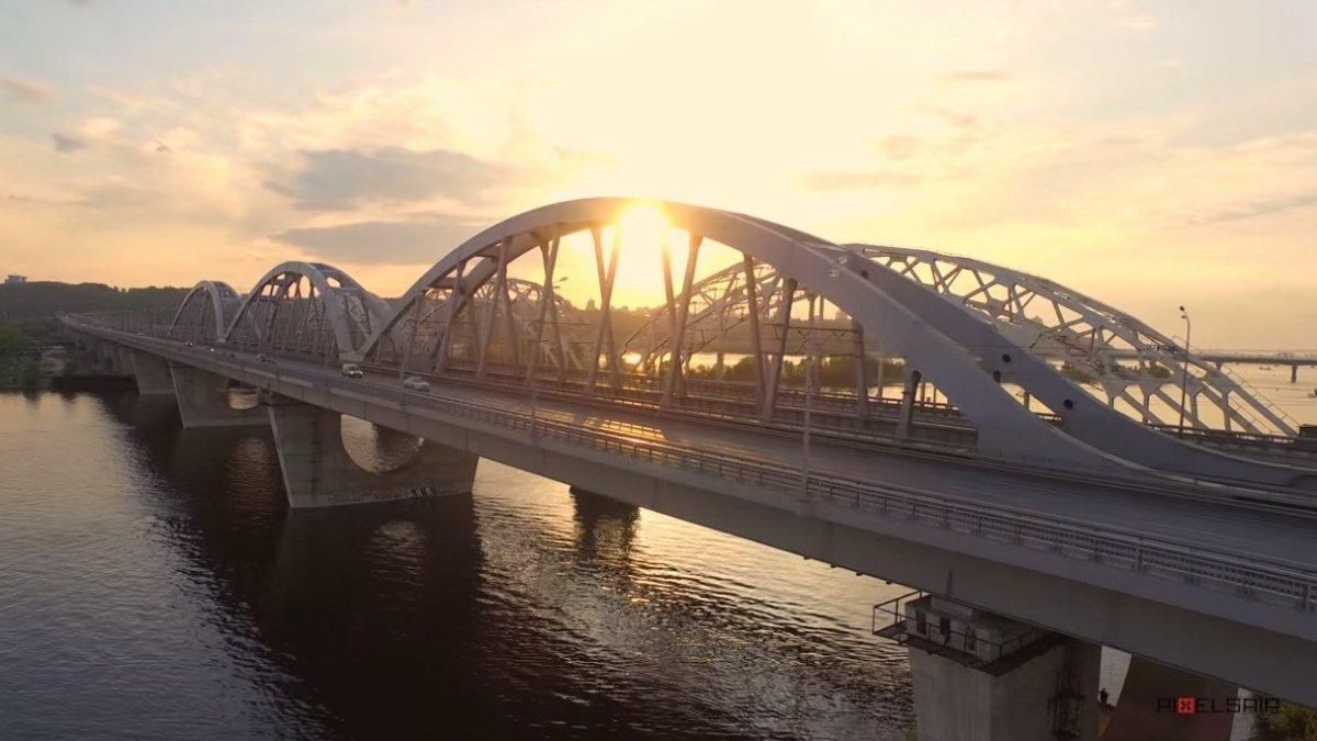 Укрзализныця подписала контракт на достройку Дарницкого моста в Киеве