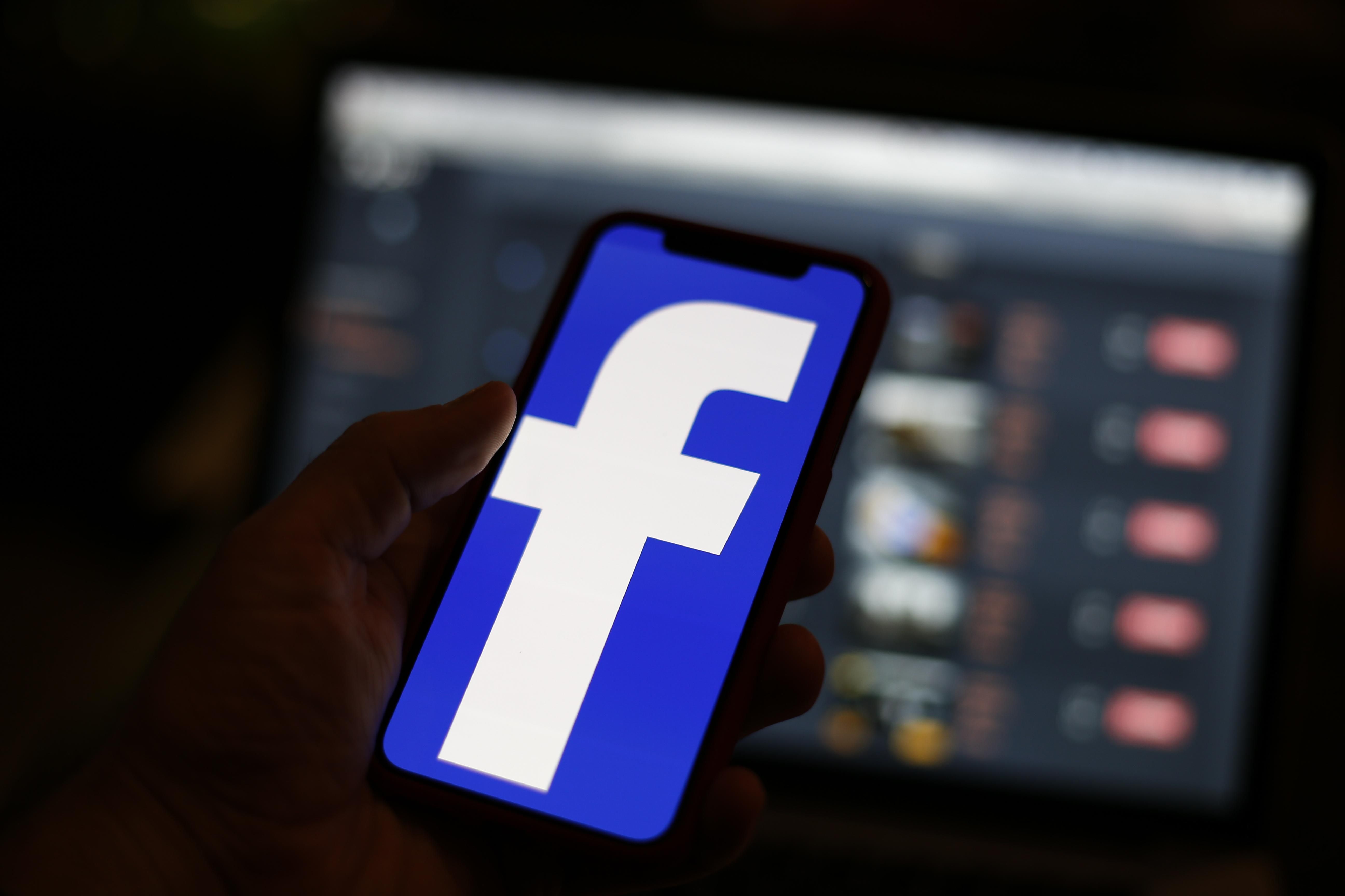 В Белом доме отреагировали на глобальный сбой в соцсетях В Белом доме отреагировали на глобальный сбой в соцсетях