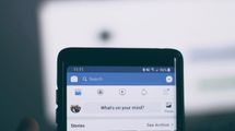 Facebook частково відновив роботу, як і WhatsApp та Instagram