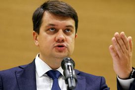 Він буде в опозиції, – політичний аналітик пояснив епопею з відстороненням Разумкова