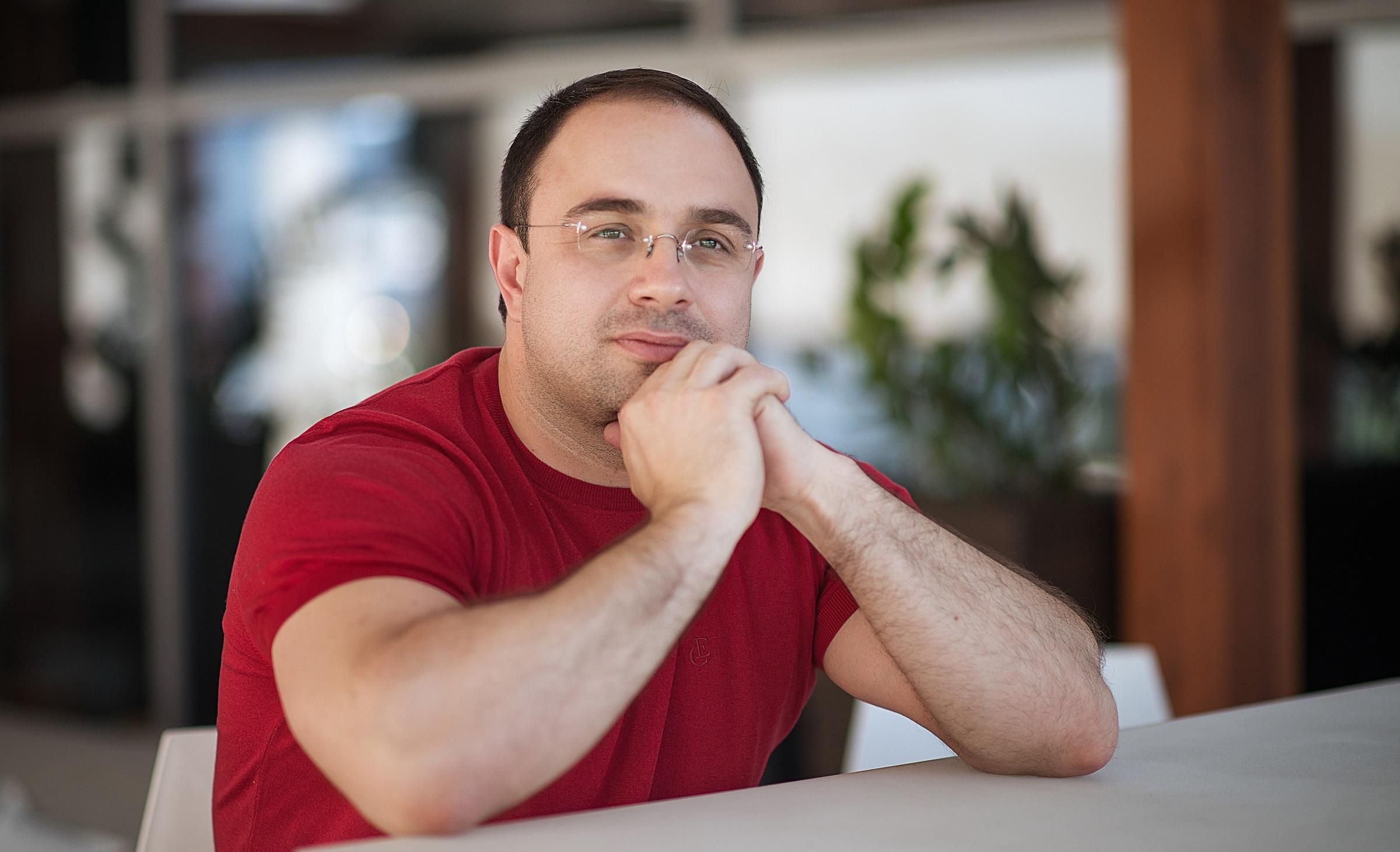 Банк не пройшов повз пропозиції рейдернути наше майно: Дубровка про скандал з Укрексімбанком Банк не пройшов повз пропозиції рейдернути наше майно: Дубровка про скандал з Укрексімбанком