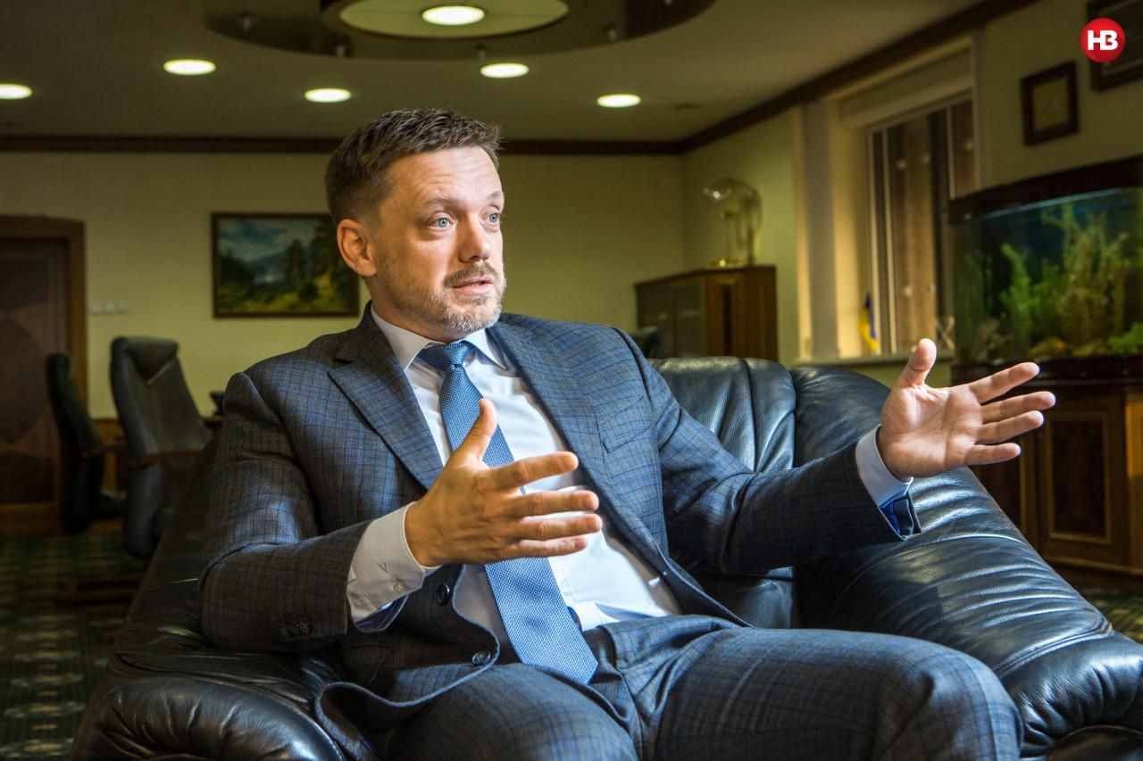 Офіс Президента хоче звільнення Мецгера з "Укрексімбанку" після нападу на журналістів - Україна новини - 24 Канал Офіс Президента хоче звільнення Мецгера з "Укрексімбанку" після нападу на журналістів - Україна новини - 24 Канал