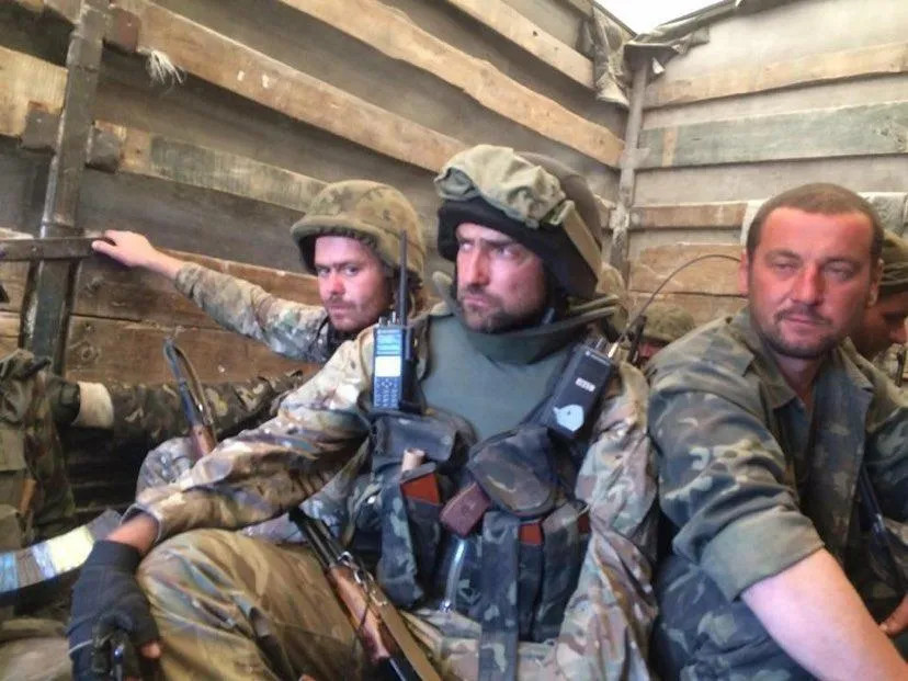 Добровольці Добровольці