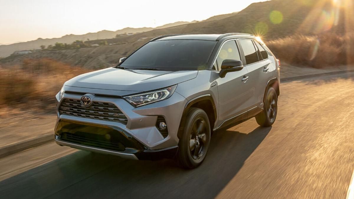 Харьковский судья купил элитный кроссовер за миллион: сколько он зарабатывает Харьковский судья купил элитный кроссовер за миллион: сколько он зарабатывает