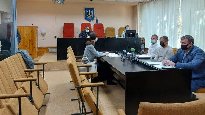 Відправили до СІЗО водія, який збив 2 хлопчиків Відправили до СІЗО водія, який збив 2 хлопчиків