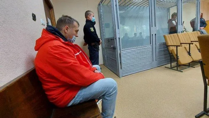 Відправили до СІЗО водія, який збив 2 хлопчиків Відправили до СІЗО водія, який збив 2 хлопчиків