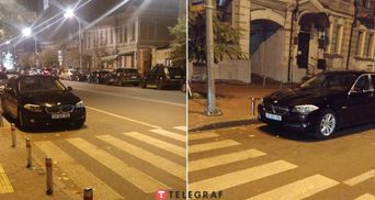 Російський дипломат нахабно запаркувався біля "зебри" у центрі Києва