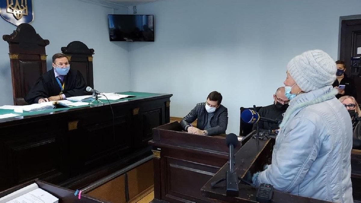 "Огнетушителя в холле не было": по делу о пожаре в пансионате в Харькове допрашивают потерпевших "Огнетушителя в холле не было": по делу о пожаре в пансионате в Харькове допрашивают потерпевших