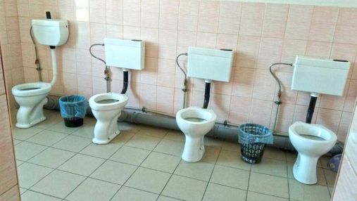 Жахливі умови у шкільних туалетах: хто винен і що робити – інструкція від омбудсмена