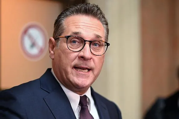 гайнц-крістіан штрахе гайнц-крістіан штрахе