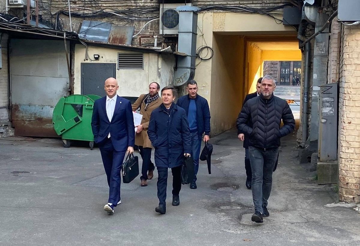 Труханов прибыл в суд: мэру Одессы избирают меру пресечения Труханов прибыл в суд: мэру Одессы избирают меру пресечения