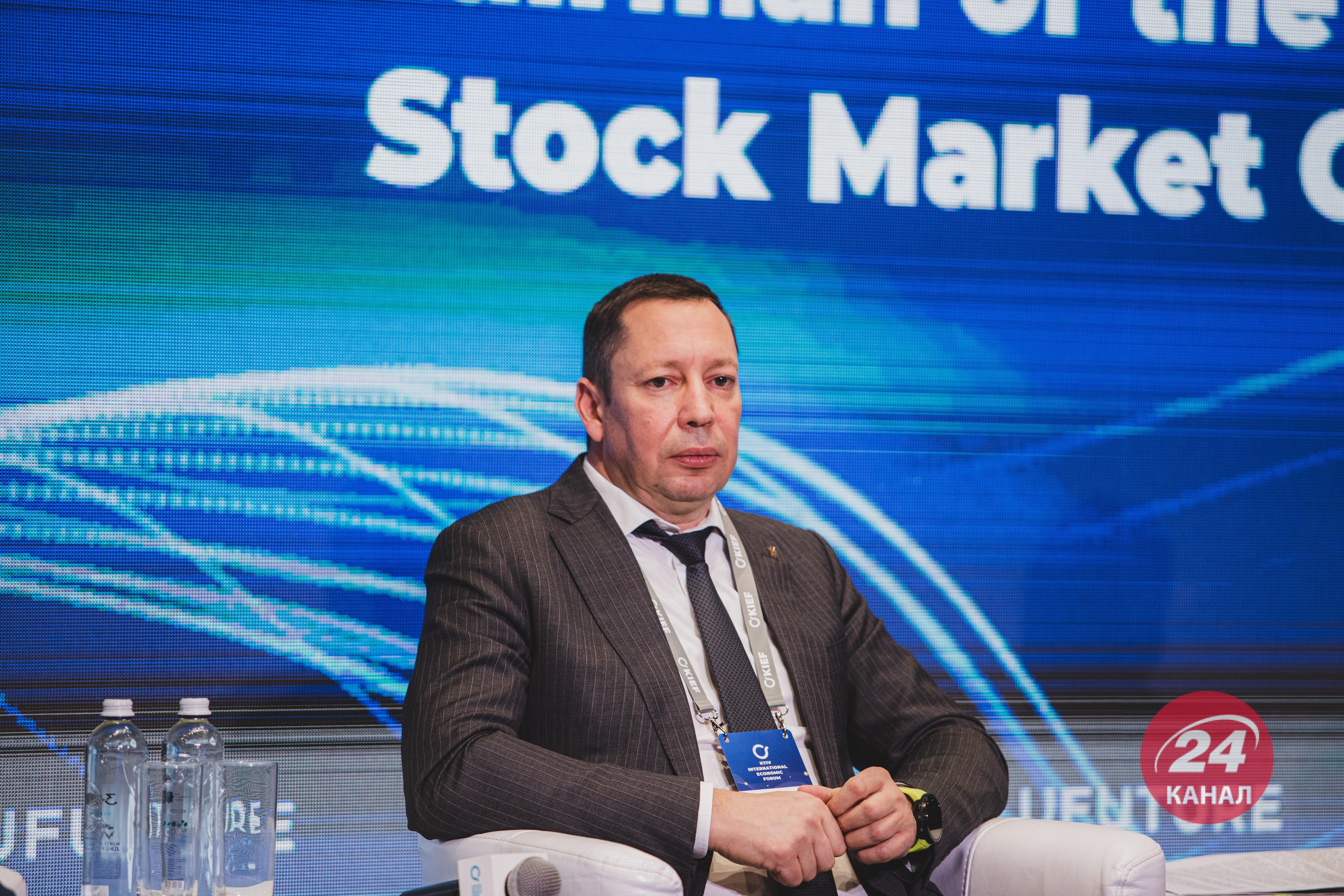 Скільки грошей українці тримають "під матрацами": голова НБУ назвав суму - Новини економіки України - Економіка Скільки грошей українці тримають "під матрацами": голова НБУ назвав суму - Новини економіки України - Економіка