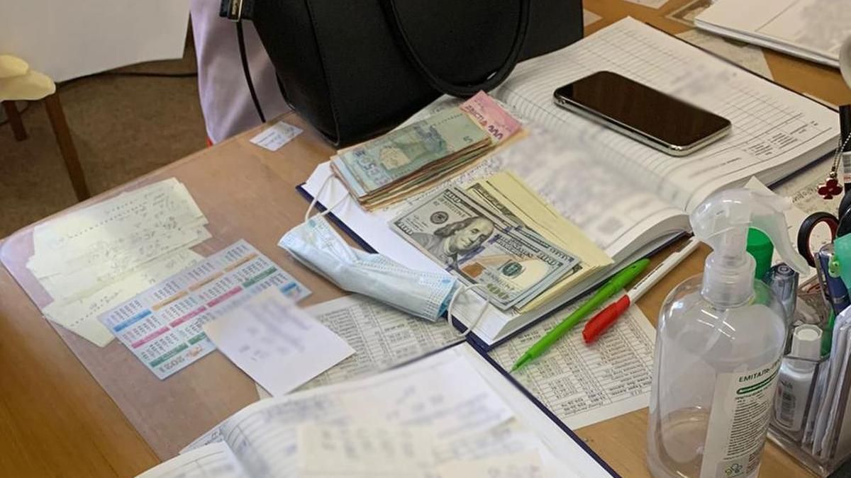 В Киевском госпитале с ветеранов АТО / ООС требовали деньги за присвоение инвалидности В Киевском госпитале с ветеранов АТО / ООС требовали деньги за присвоение инвалидности