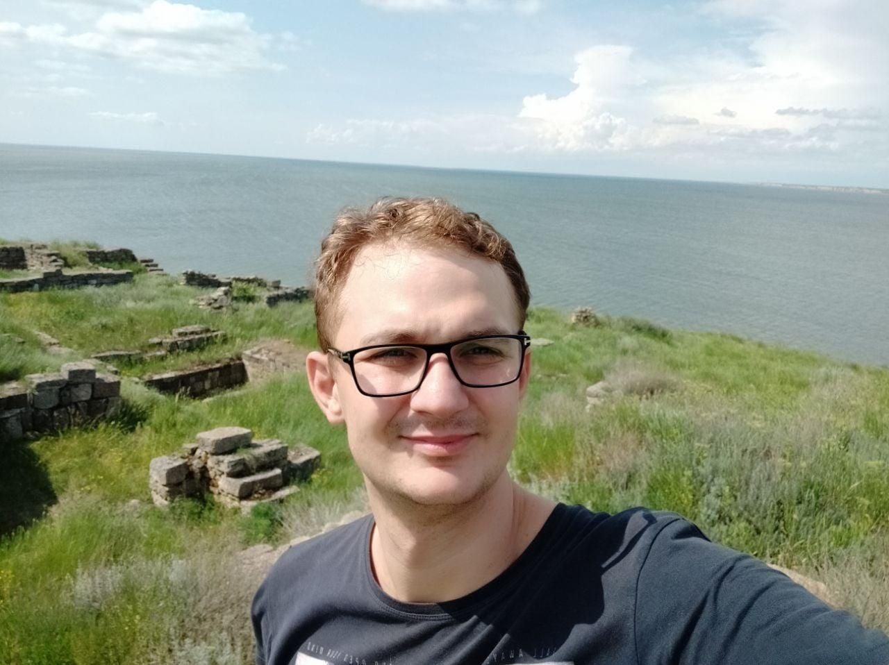 "Яйце в шкаралупі – безпечно": Брагар після смерті Полякова боїться, що що його отруять - 24 Канал "Яйце в шкаралупі – безпечно": Брагар після смерті Полякова боїться, що що його отруять - 24 Канал