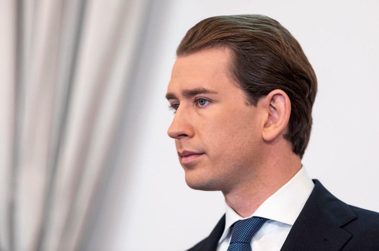 Австрия вошла в политический кризис: отставки канцлера Курца требуют партнеры по коалиции