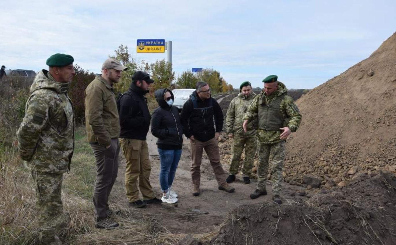 Делегация США осмотрела участок российско-украинской границы