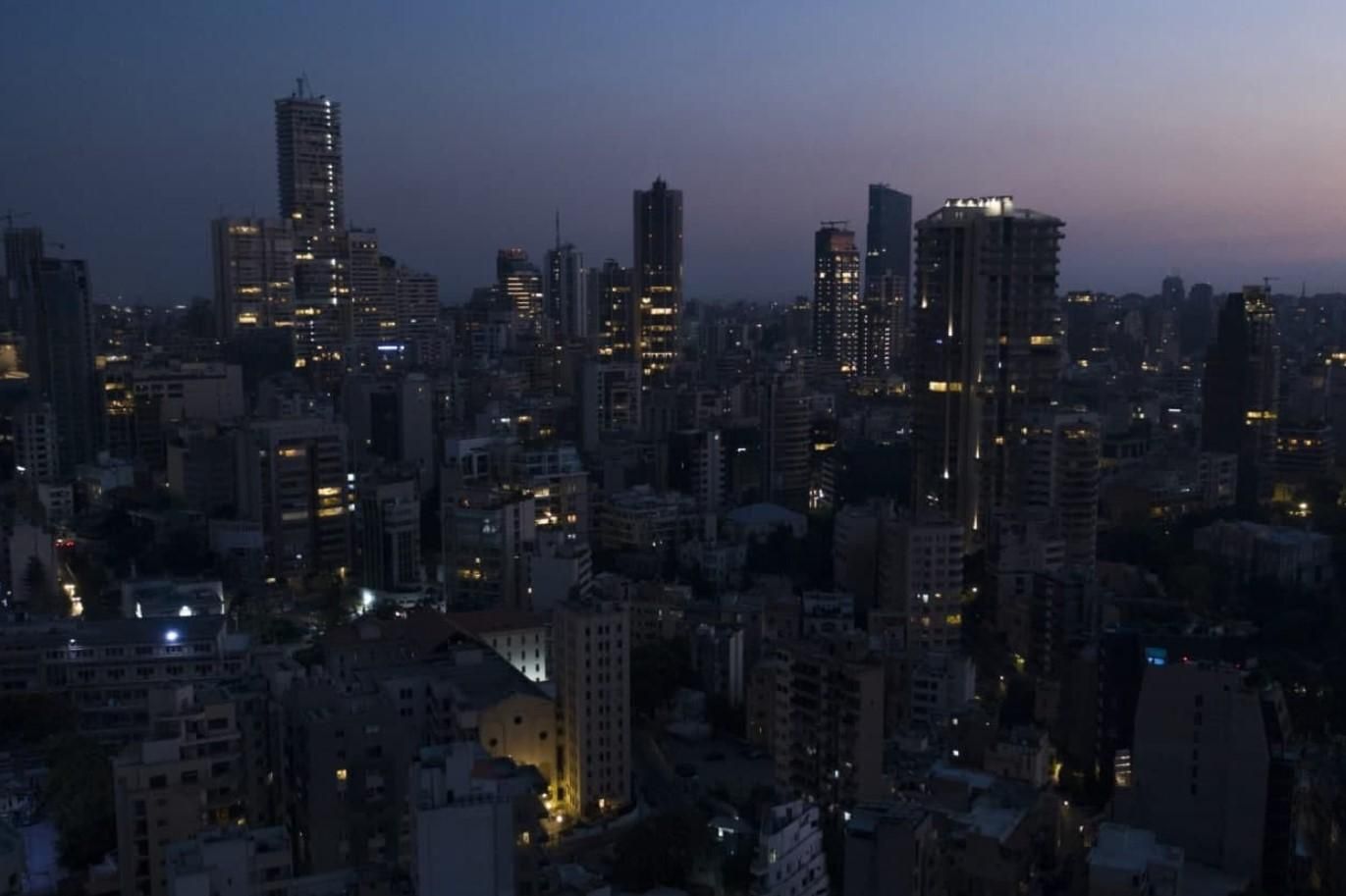 Ливан остался без света из-за сбоев на крупнейших электростанциях: шокирующие видео