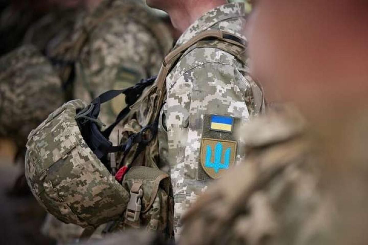 Понад 30 засуджених військових, яких помилував президент, вийшли на волю - Україна новини - 24 Канал Понад 30 засуджених військових, яких помилував президент, вийшли на волю - Україна новини - 24 Канал