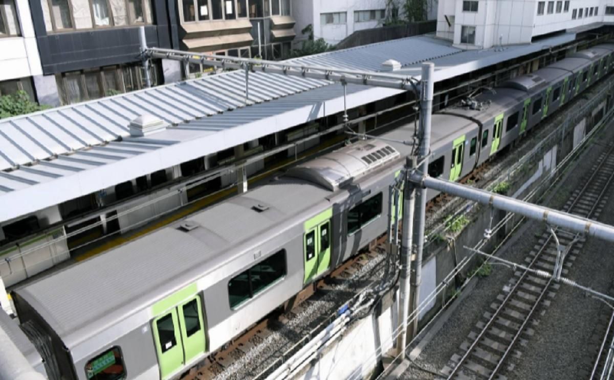 Через відключення електрики: у Токіо масово зупинилися поїзди - 24 Канал Через відключення електрики: у Токіо масово зупинилися поїзди - 24 Канал