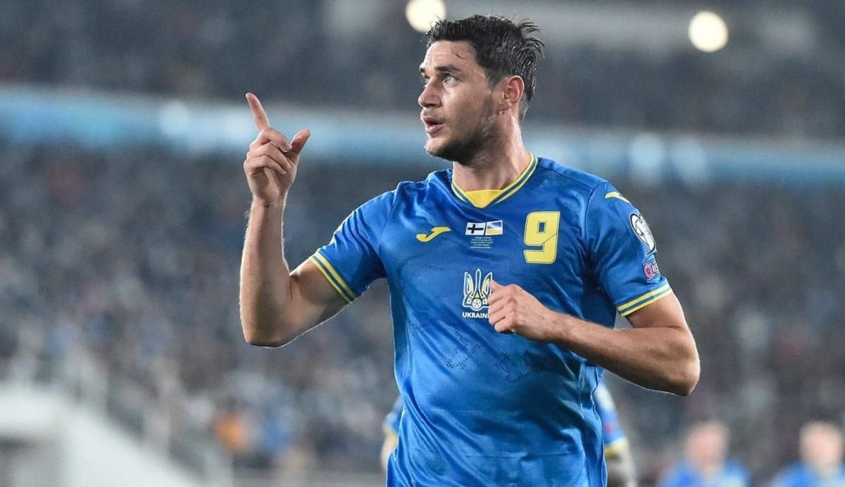 Так, як уболівають у Львові, не уболівають ніде, – нападник збірної України Яремчук - Спорт 24 Так, як уболівають у Львові, не уболівають ніде, – нападник збірної України Яремчук - Спорт 24