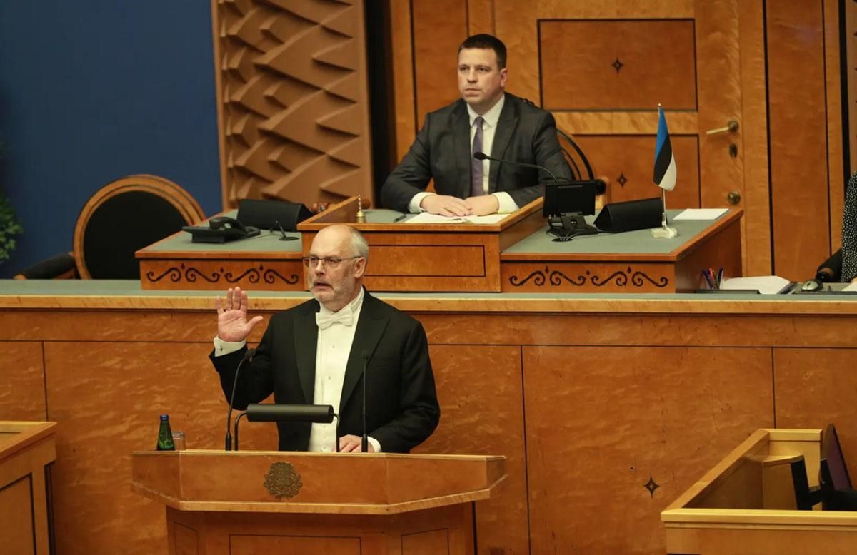 Новий президент Естонії Алар Каріс склав присягу: промовисті фото - 24 Канал
