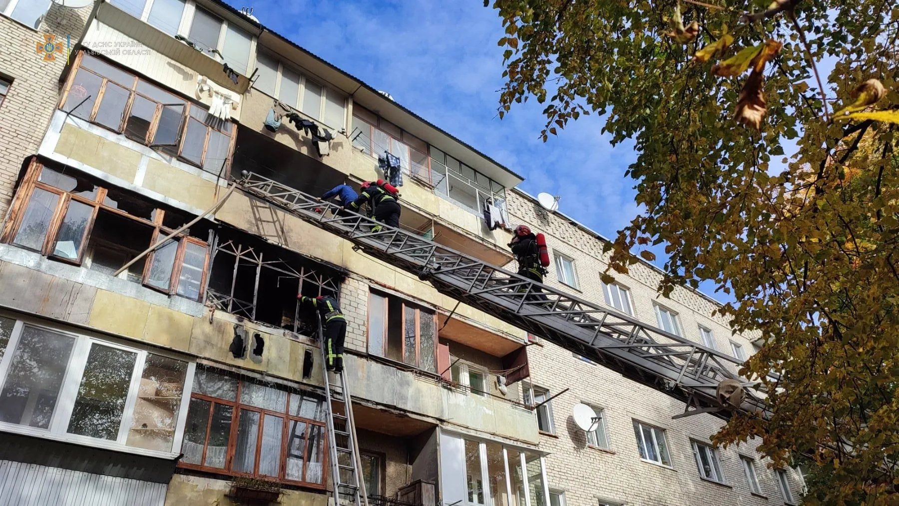 Мав проблеми з психікою: на Львівщині чоловік підірвав власну квартиру