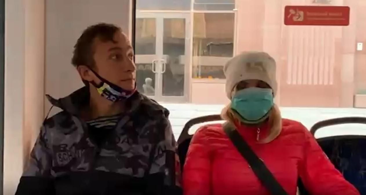 Пару россиян продали в рабство по дороге из Москвы в оккупированный Крым Пару россиян продали в рабство по дороге из Москвы в оккупированный Крым