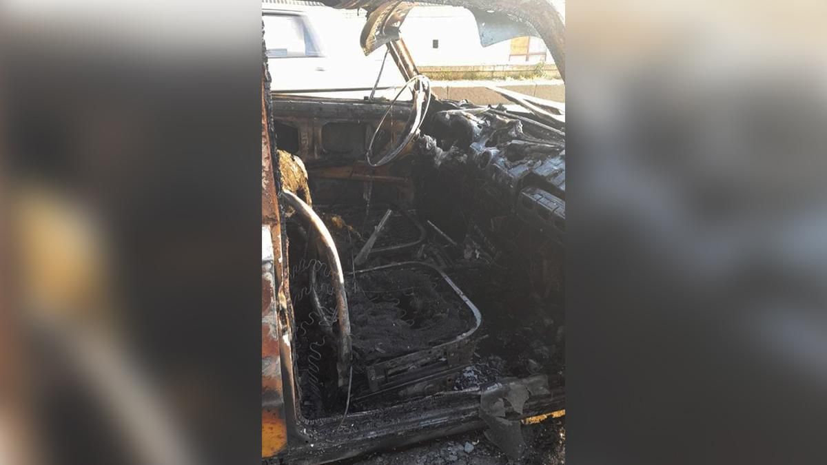 Від авто залишилося згарище: зняли наслідки жорсткої пожежі в Харкові - Новини Харкова - 24 Канал