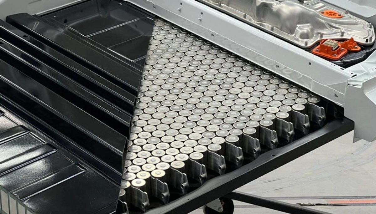 Tesla показала нову конструкцію батареї для європейської Model Y - Новини технологій - Техно Tesla показала нову конструкцію батареї для європейської Model Y - Новини технологій - Техно