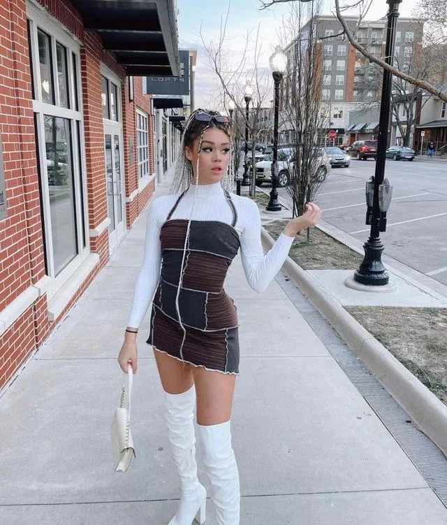 Платье, сшитое из остатков ткани Платье, сшитое из остатков ткани