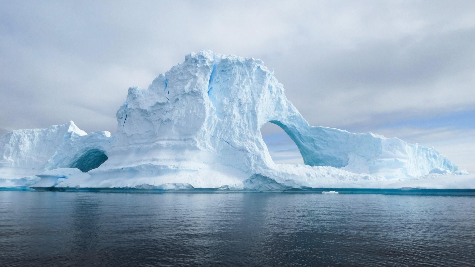 Ученые узнали, что загрязняло Антарктику последние 700 лет