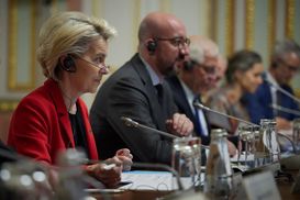 Єврокомісія вивчає різні сценарії постачань газу для України, – Урсула фон дер Ляєн