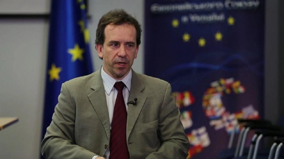 Розчарування та роздратування, – аналітик ЄС розповів, як Захід реагує на блокування реформ - 24 Канал