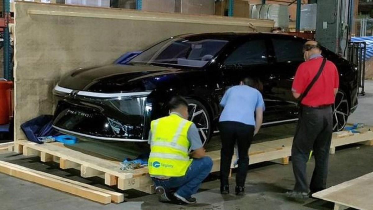 Знімки електромобіля Foxtron потрапили у мережу Знімки електромобіля Foxtron потрапили у мережу