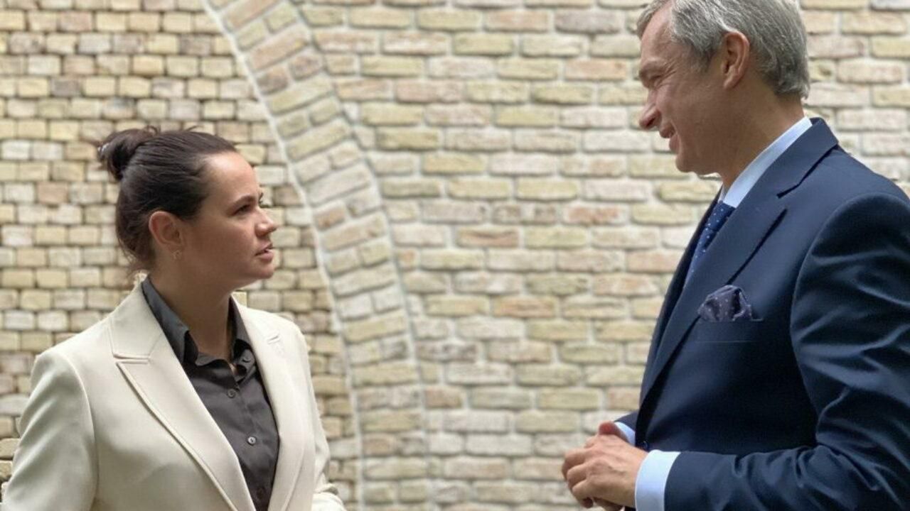 Против Тихановской и Латушко возбудили уголовное дело: какое наказание им грозит Против Тихановской и Латушко возбудили уголовное дело: какое наказание им грозит