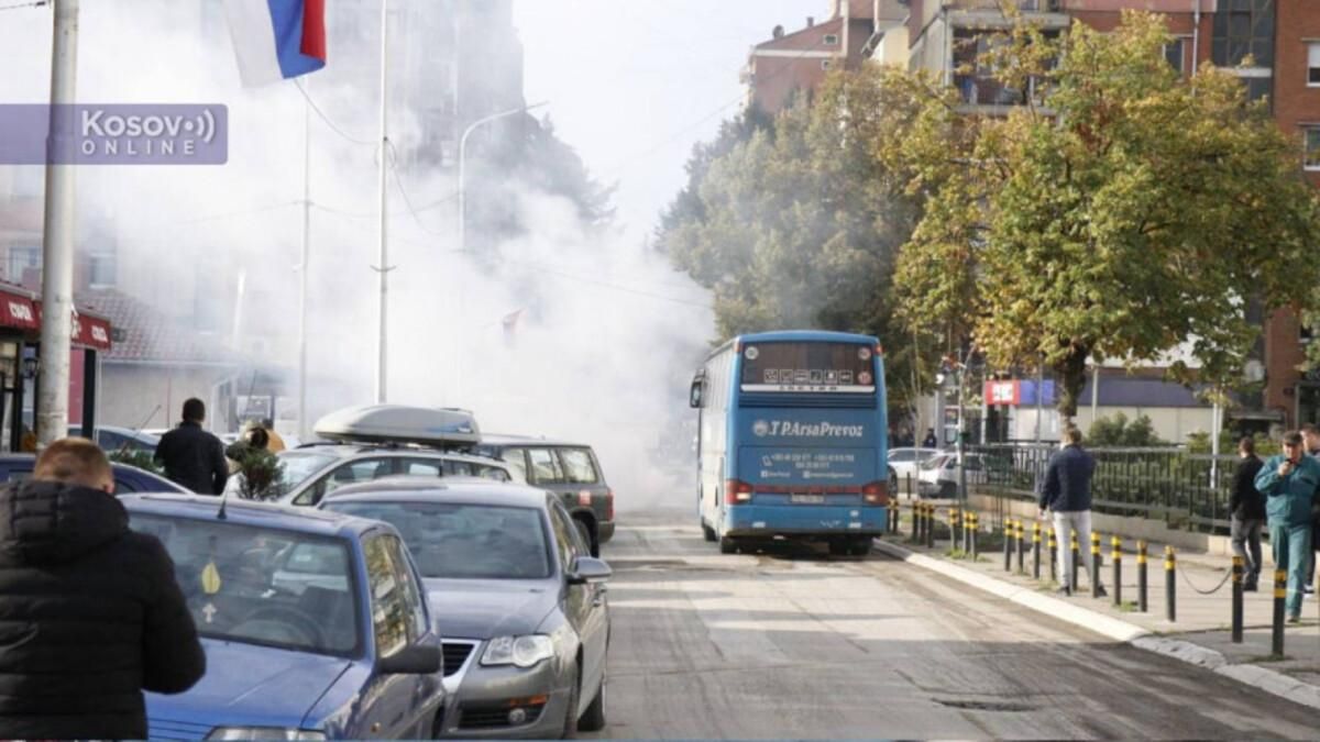 На севере Косово возникли столкновения: 10 человек в реанимации На севере Косово возникли столкновения: 10 человек в реанимации