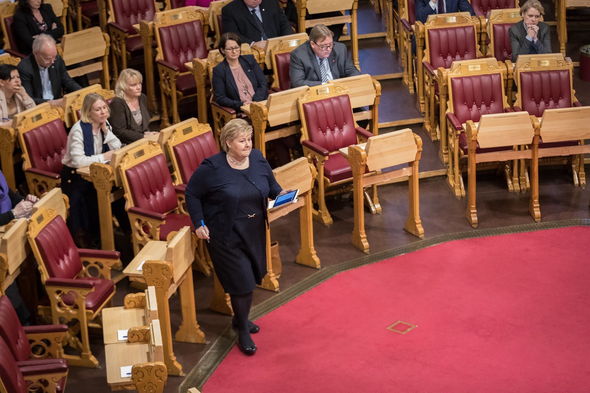 Уряд Норвегії подасть заяву про відставку - 24 Канал Уряд Норвегії подасть заяву про відставку - 24 Канал