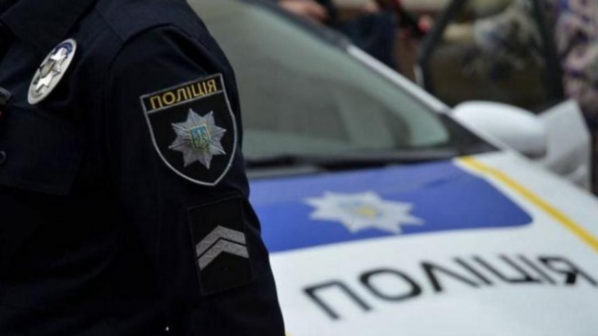 У Житомирі звільнили поліцейського, який жорстоко побив затриманого - Новини Житомир - 24 Канал