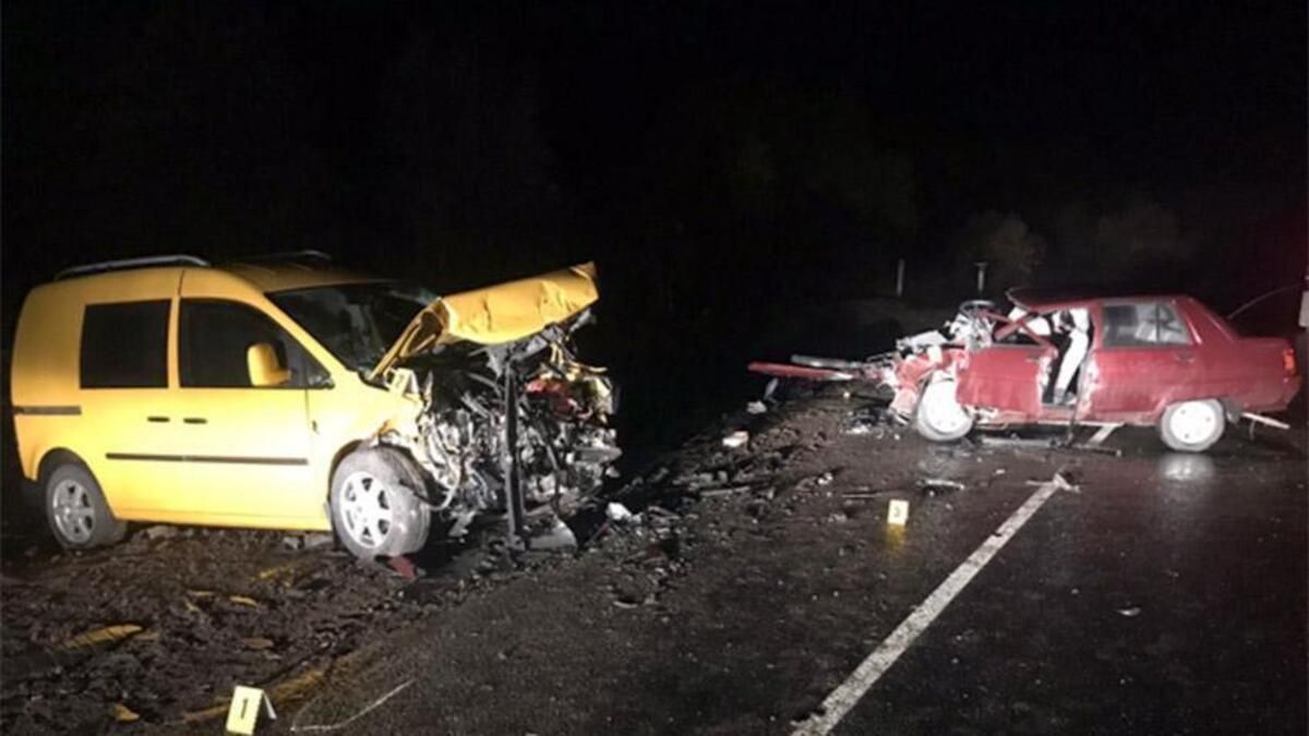 Водій вилетів на "зустрічну": у Хмельницькій області сталась смертельна ДТП - Україна новини - 24 Канал Водій вилетів на "зустрічну": у Хмельницькій області сталась смертельна ДТП - Україна новини - 24 Канал