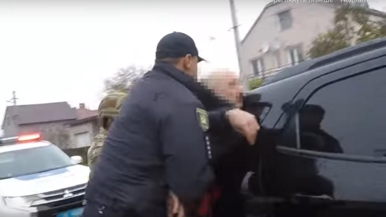 Совершил особо тяжкое преступление: во Львове СБУ задержала турка, которого искал Интерпол Совершил особо тяжкое преступление: во Львове СБУ задержала турка, которого искал Интерпол