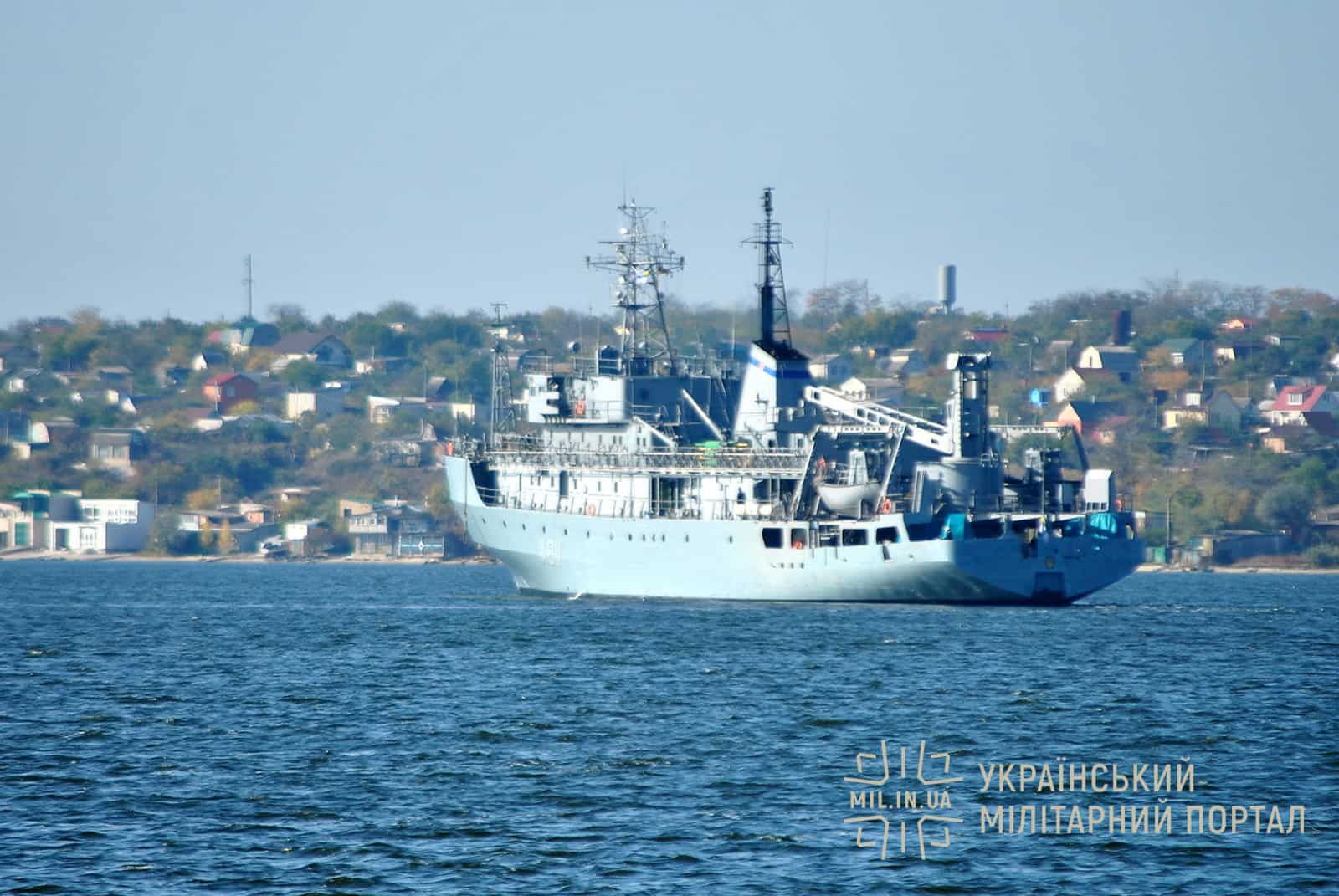Судно ВМС України отримало пошкодження в Чорному морі: триває рятувальна операція - Україна новини - 24 Канал
