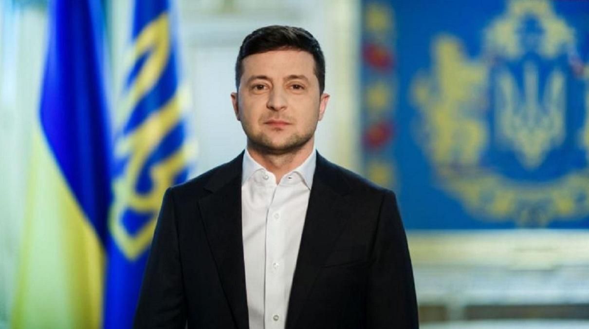 Вы ежедневно совершаете подвиг, – Зеленский поздравил защитников и защитниц Украины Вы ежедневно совершаете подвиг, – Зеленский поздравил защитников и защитниц Украины