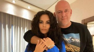 Настя Каменских в синем платье сходила на свидание с Потапом: фото из Испании