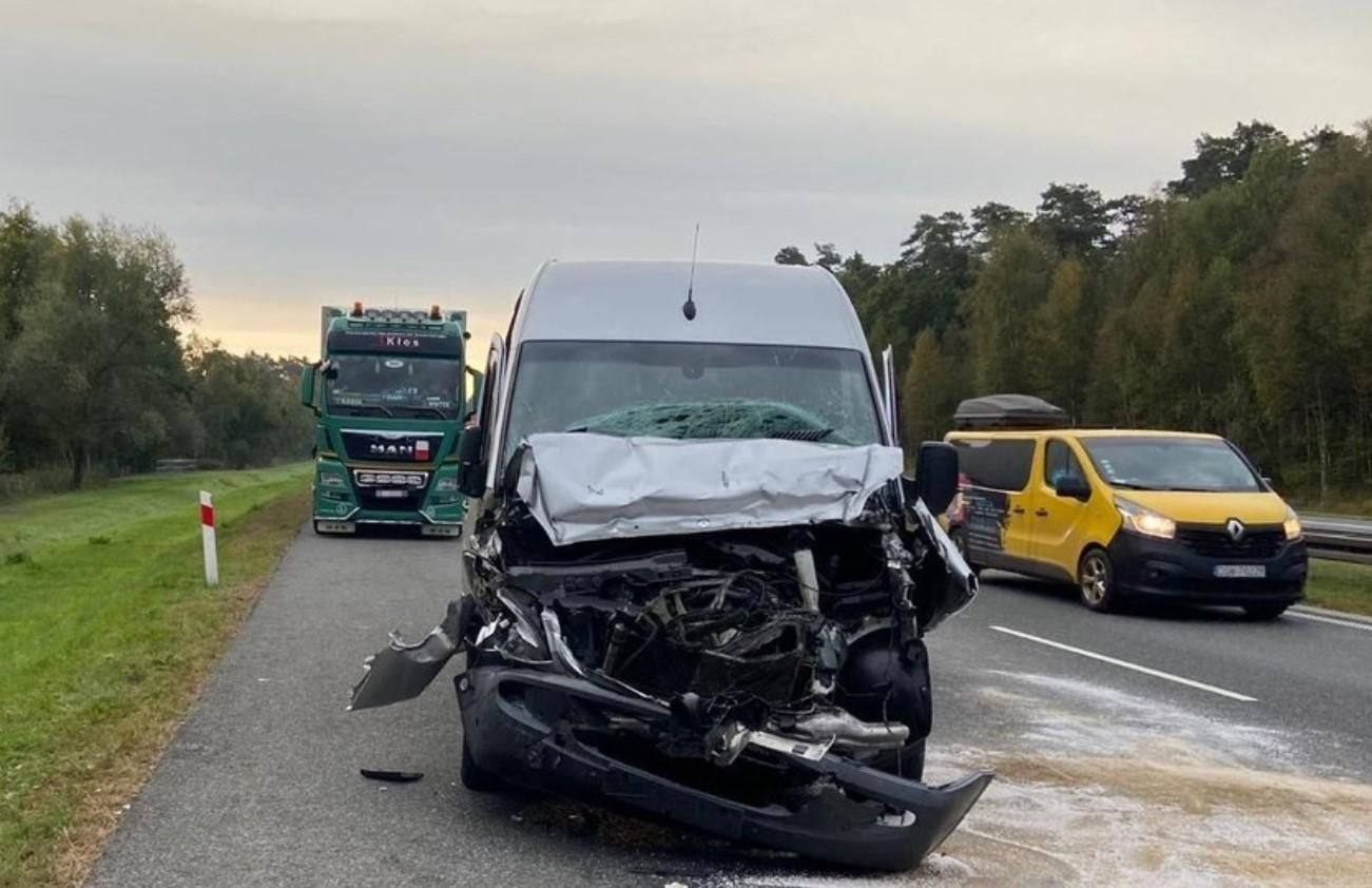 Автобус в'їхав у вантажівку: українці постраждали внаслідок ДТП у Польщі - Україна новини - 24 Канал Автобус в'їхав у вантажівку: українці постраждали внаслідок ДТП у Польщі - Україна новини - 24 Канал