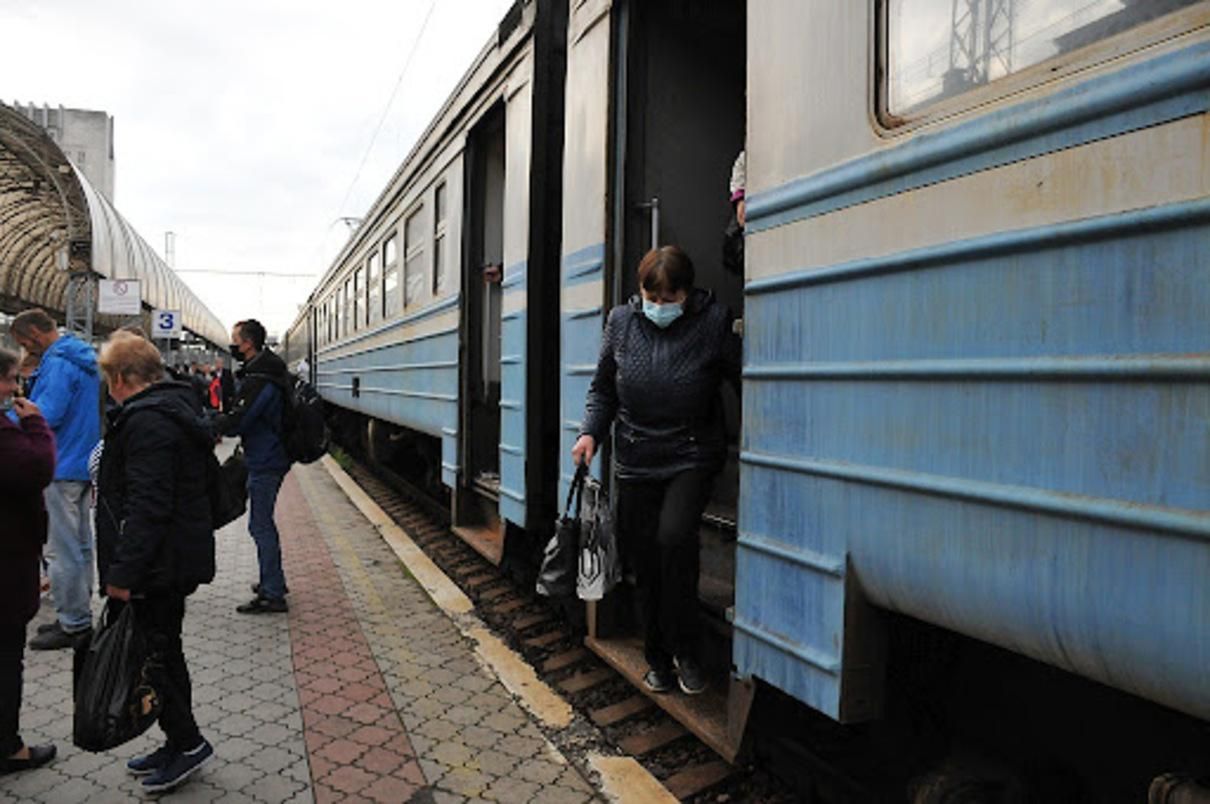 Ляшко назвав єдиний варіант далеких поїздок для невакцинованих - Україна новини - 24 Канал Ляшко назвав єдиний варіант далеких поїздок для невакцинованих - Україна новини - 24 Канал